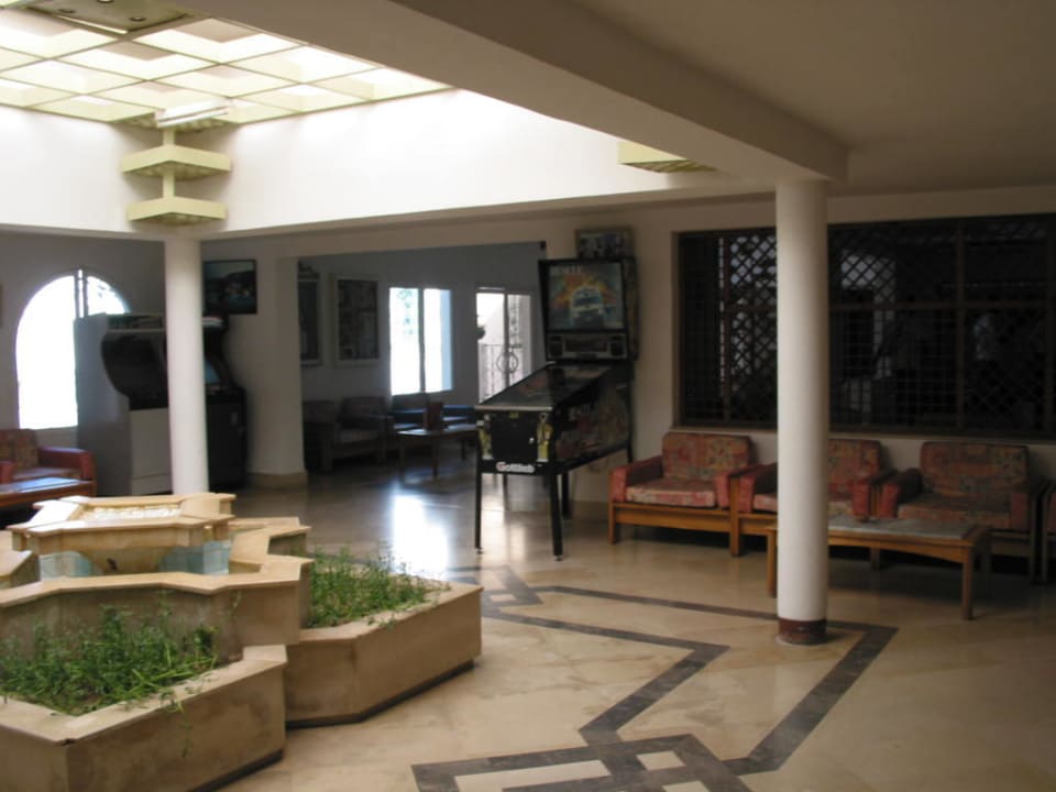 Andere Seite des ganz hinteren Lobbybereichs Hotel Sangho Club Zarzis