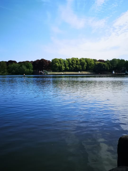 Strand Victoria Suites