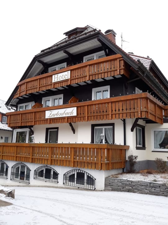 "Außenansicht" Hotel Zartenbach B&B (Hinterzarten) • HolidayCheck ...