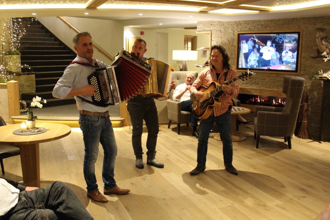 Musikeinlage am 2.1. Hotel Panorama