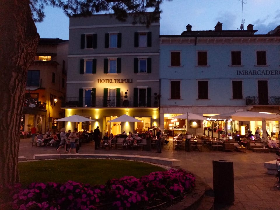 Außenansicht Hotel Tripoli
