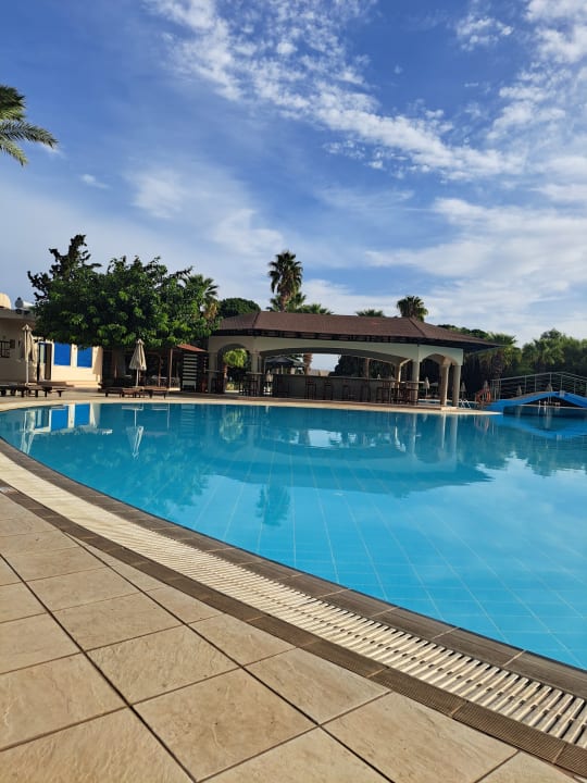 Pool Kresten Palace Hotel