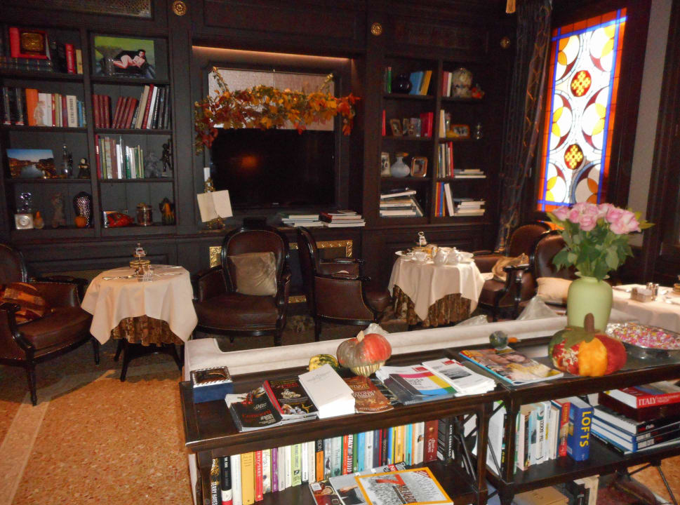 Lobby / Bar  Hotel Moresco