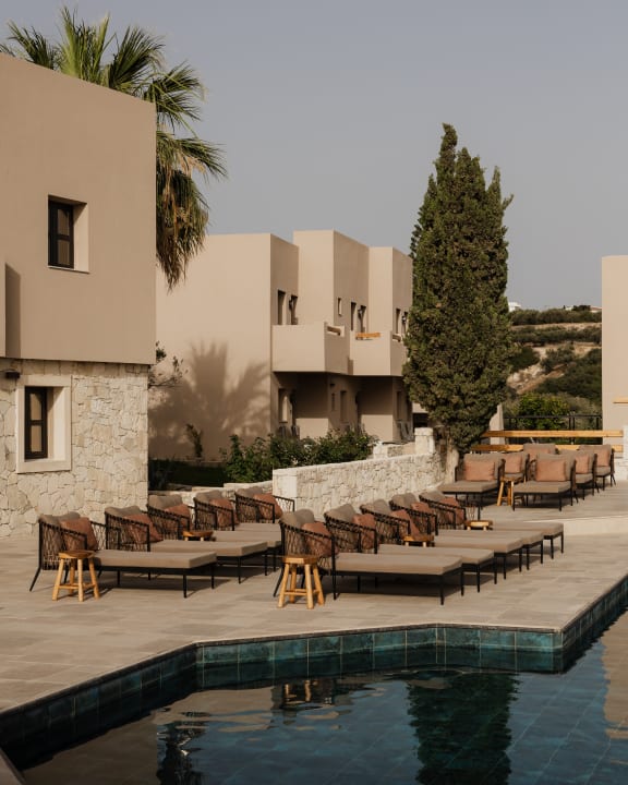 Pool Momi Slow Living Hotel