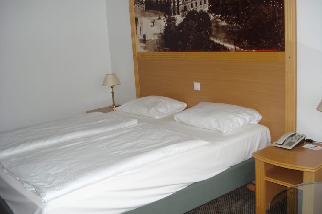 Bett Mercure Hotel Berlin Tempelhof