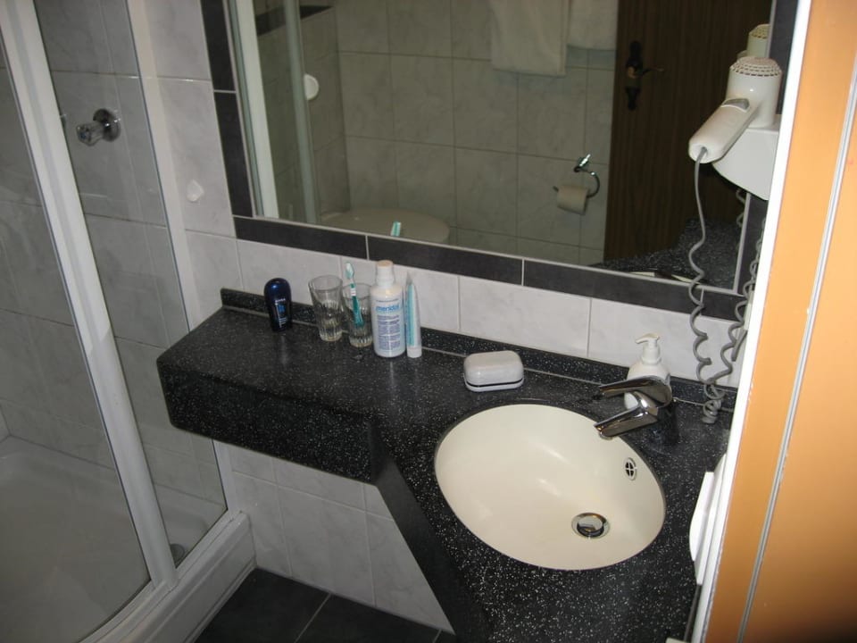 Badezimmer Waschbecken Moselromantik Weißmühle