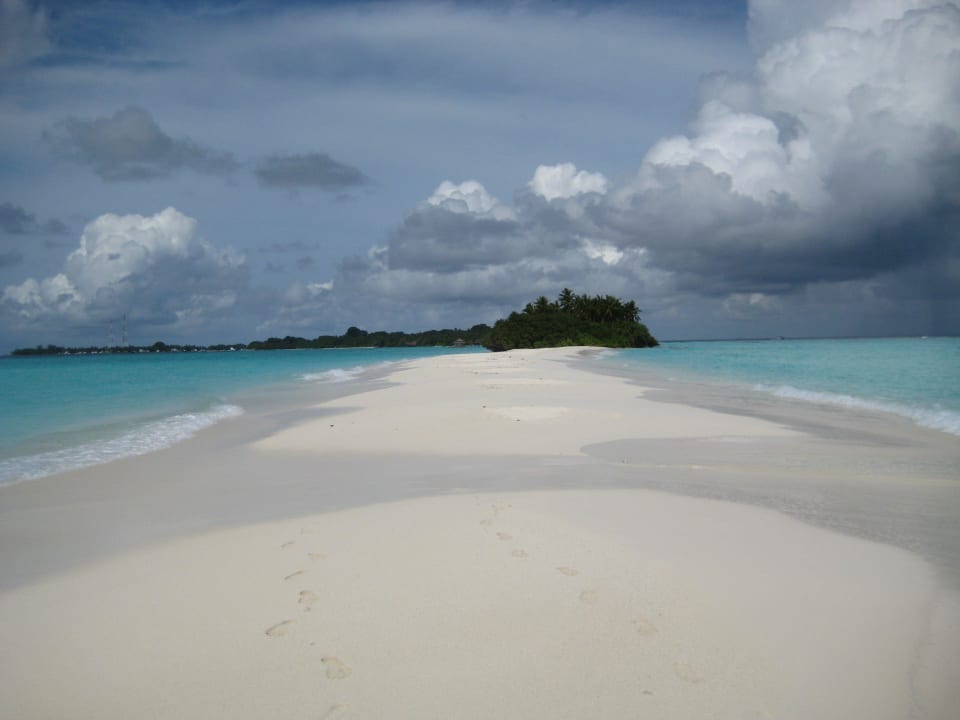 Sandbank Kuramathi Maldives