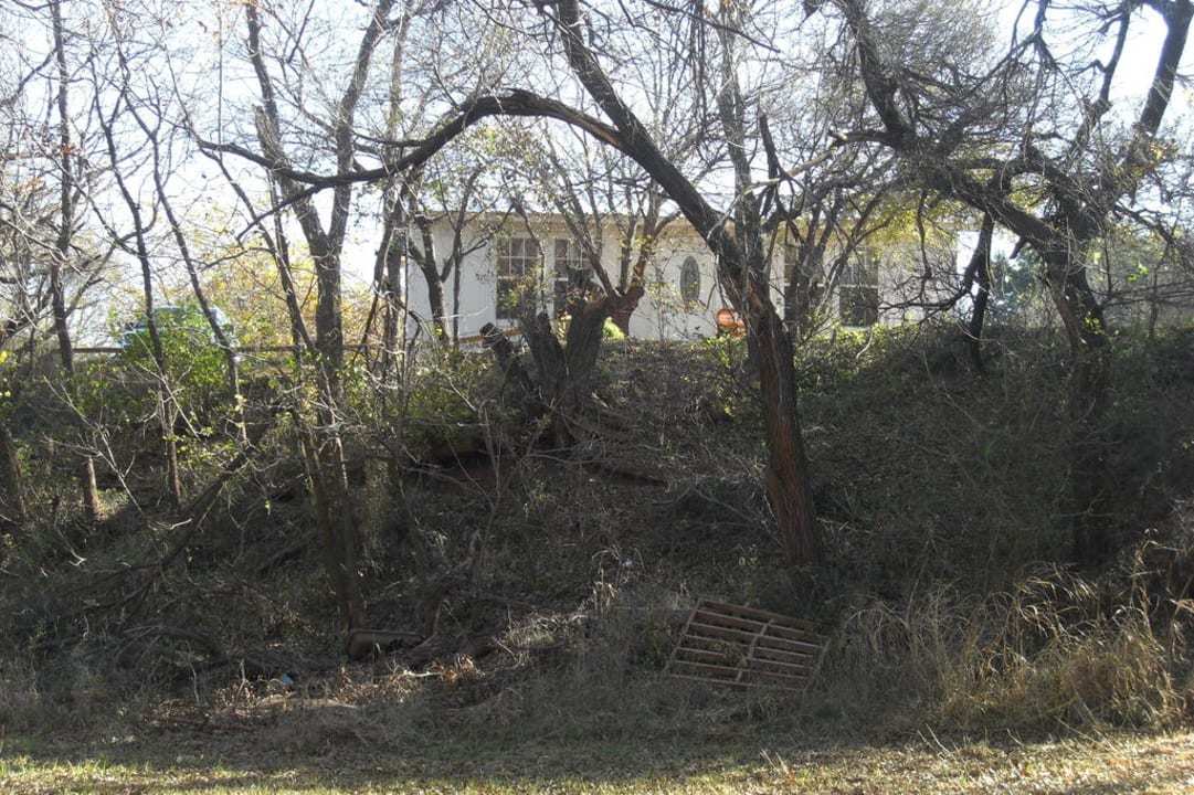 Rose Cottage Elm Creek Bed and Breakfast