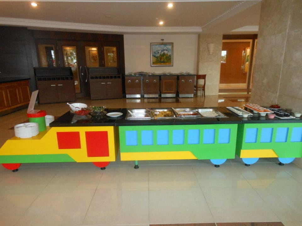 KINDERBUFFET Saphir Resort & Spa