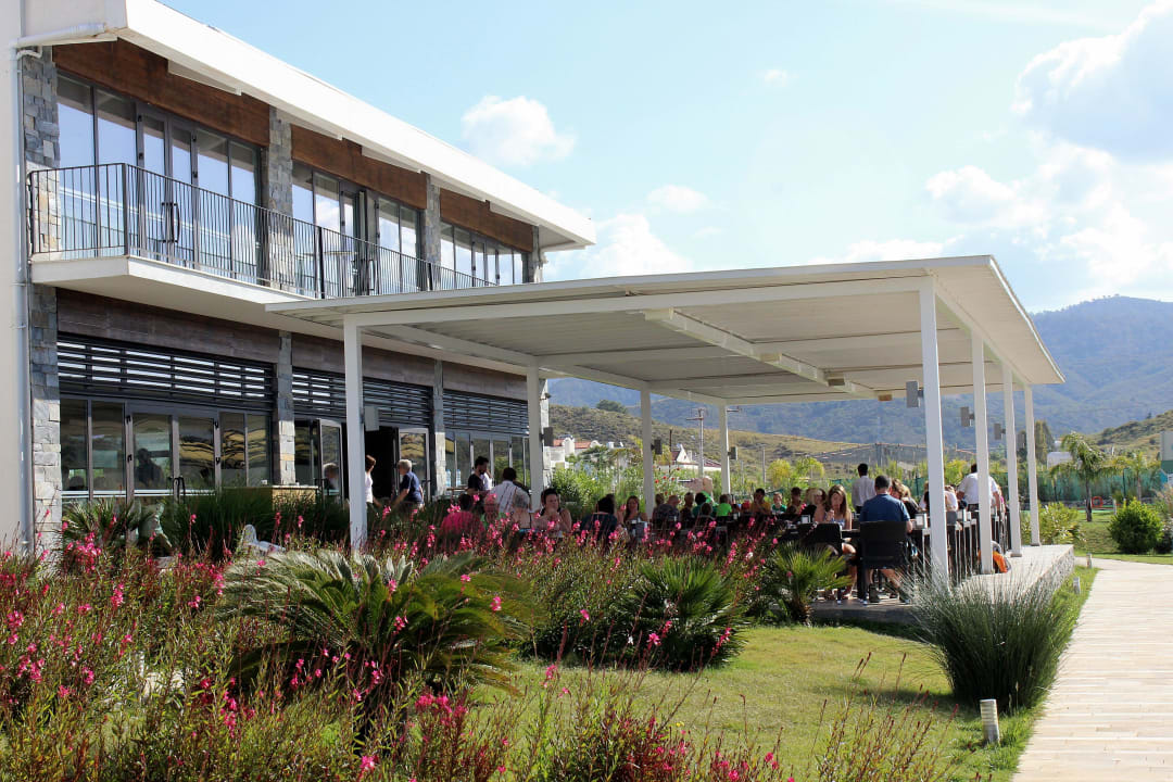 Terassse vom Restaurant Jiva Beach Resort