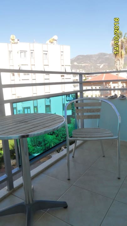 Balkon Blue Diamond Alya