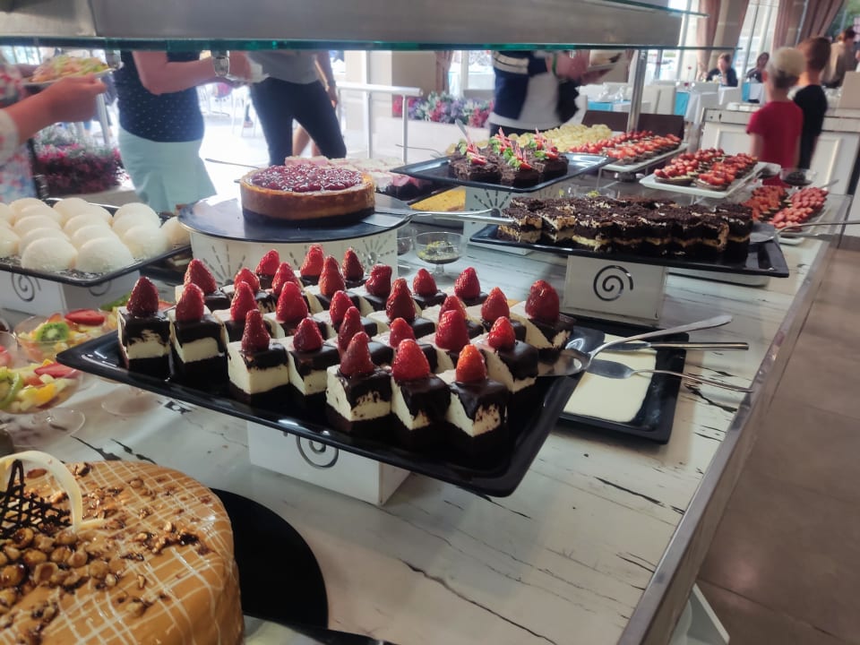 Gastro Can Garden Beach