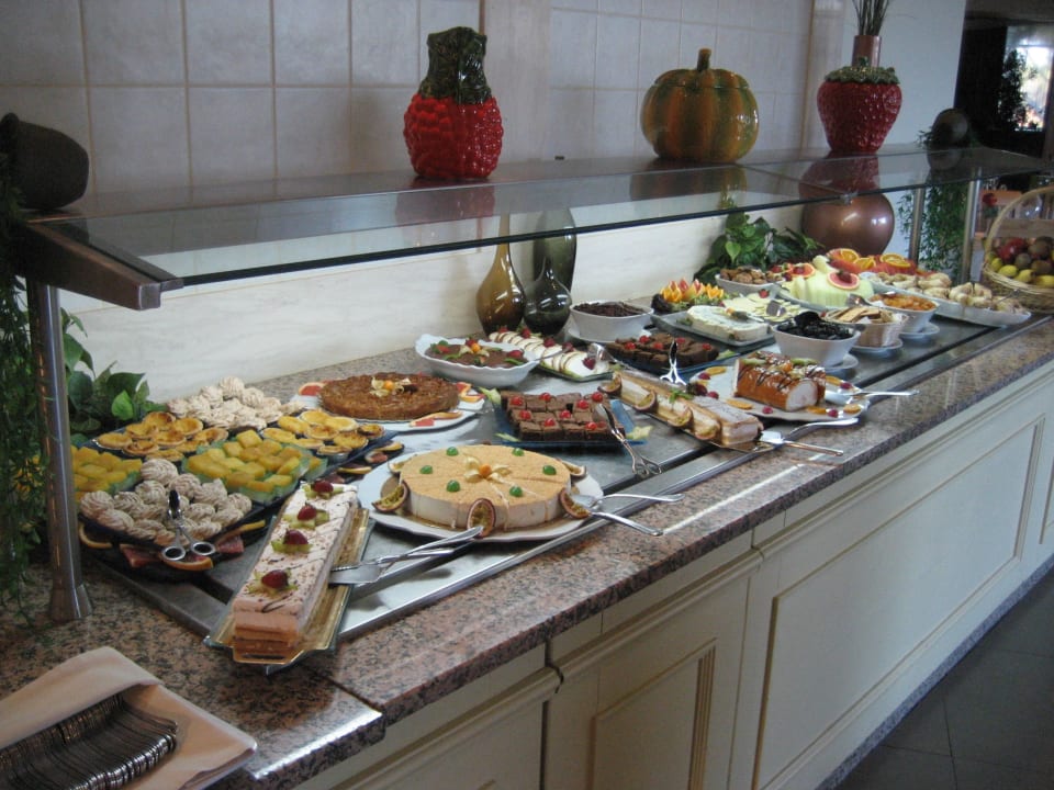 Nachtisch PortoBay Falésia