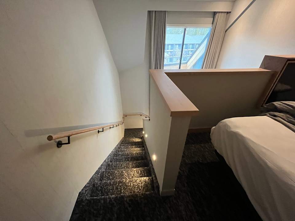 Zimmer Peaks Hotel and Suites