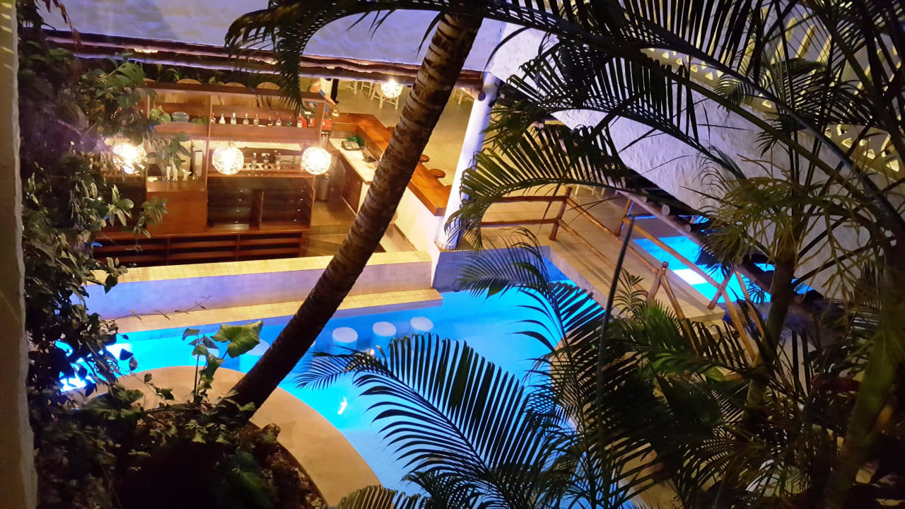 Kisima Bar Hotel Traveller's Club