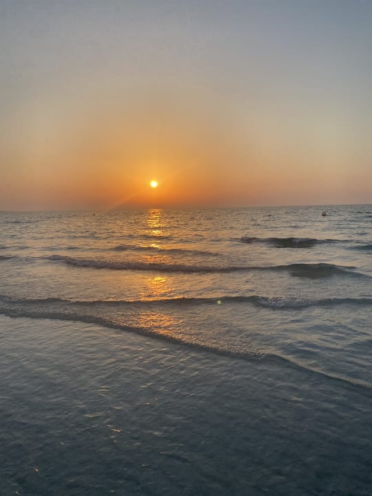 Strand Park Hyatt Abu Dhabi Hotel and Villas