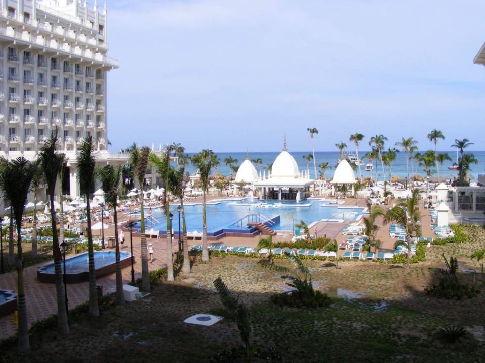 Pool Hotel Riu Palace Aruba