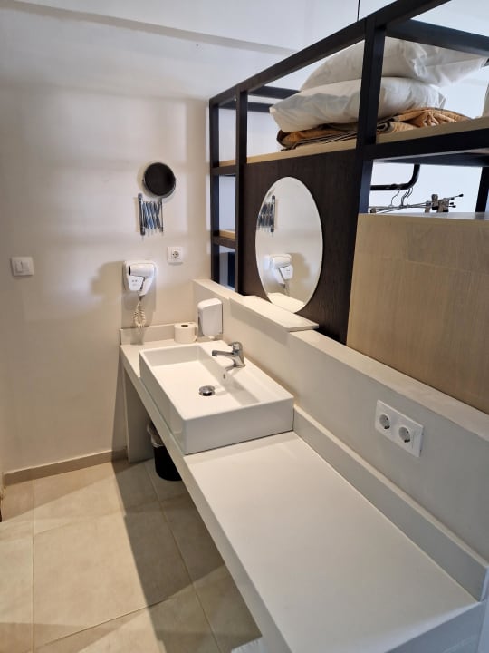 Zimmer Dimitrios Beach Hotel