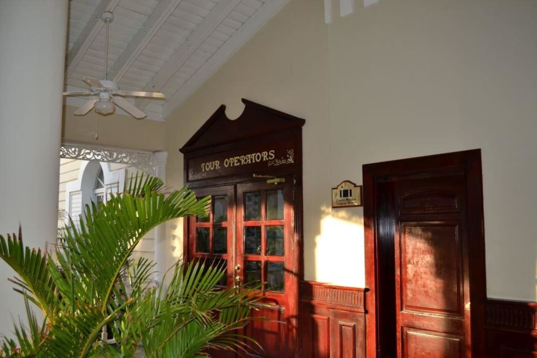 Lobby Bahia Principe Luxury Ambar