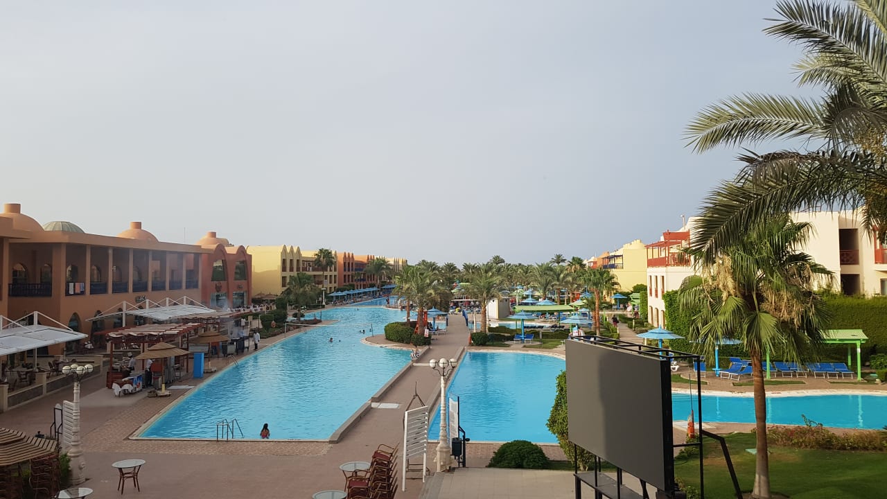 Ausblick Titanic Beach Spa & Aqua Park