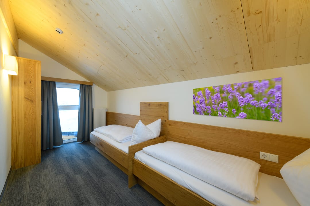 Zimmer Familien- & Wanderhotel Erika