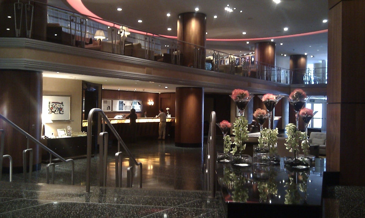 Rezeption Hotel The Ritz-Carlton South Beach