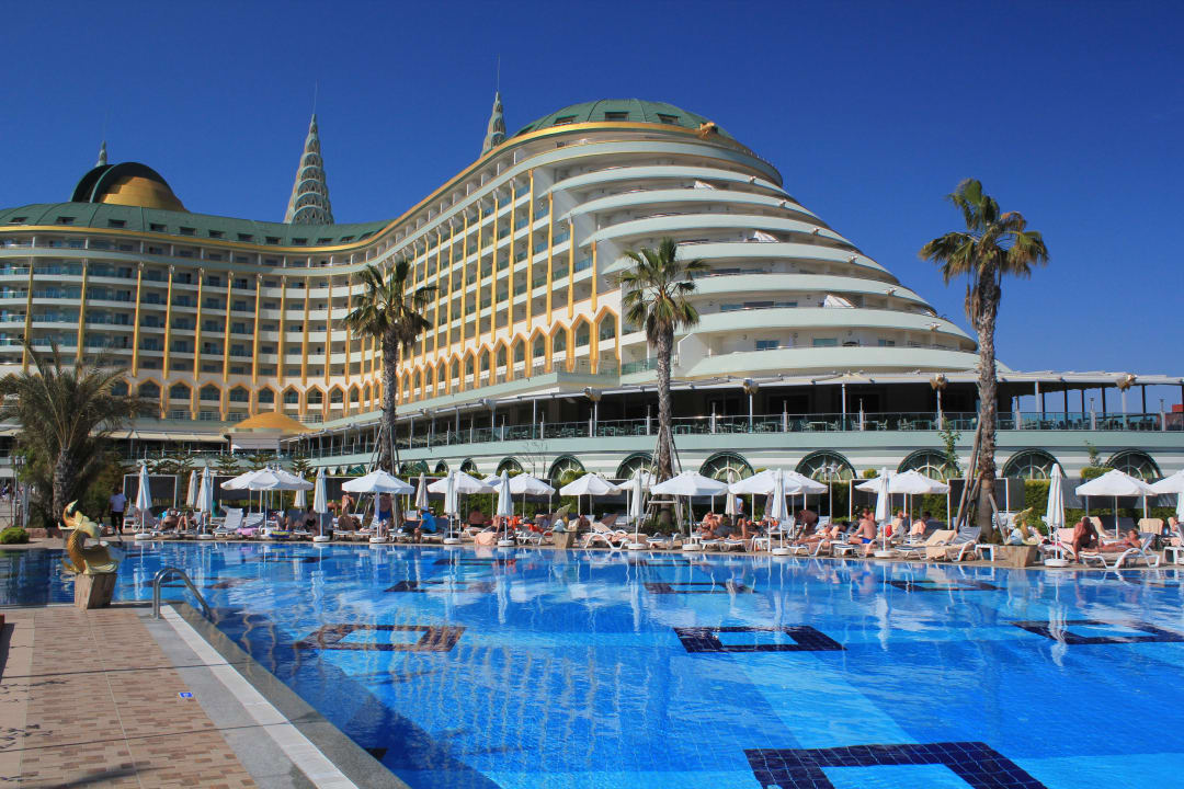 Hotel vom Pool aus gesehen Hotel Delphin Imperial