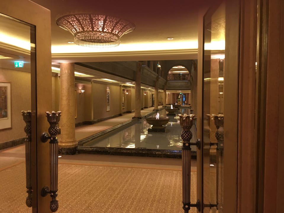 Lobby Emirates Palace Mandarin Oriental