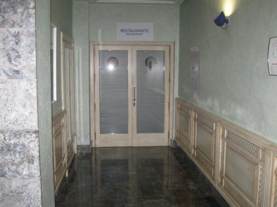 Eingang Restaurant allsun Hotel Cristóbal Colón