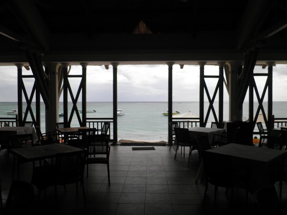 Restaurant mit Meerblick Pearle Beach Resort & Spa