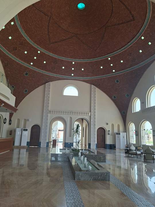 Lobby Diamond Beach by Pearl Resort