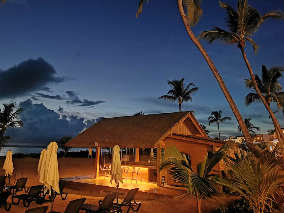 Strand Secrets Playa Esmeralda Resort & Spa