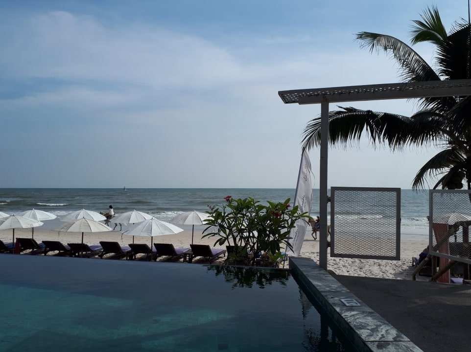 Pool am Strand  Laksasubha Hua Hin