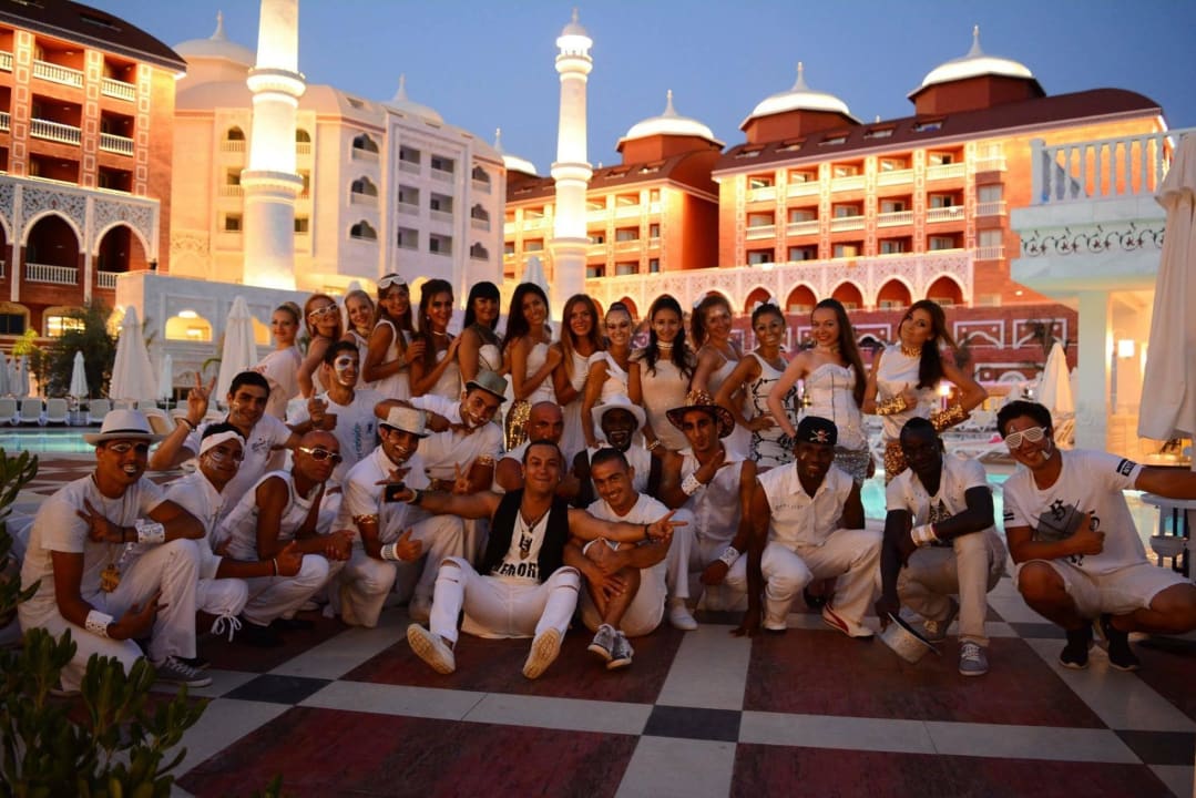 Animationsteam Royal Taj Mahal Hotel