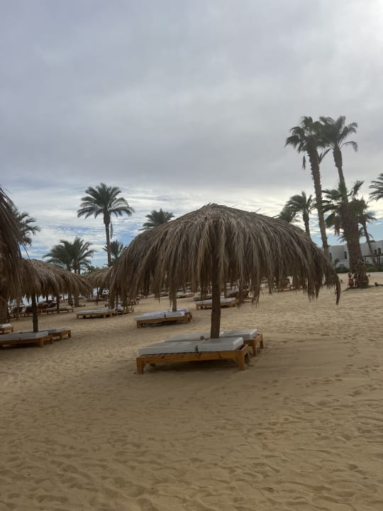 Strand Serry Beach Resort