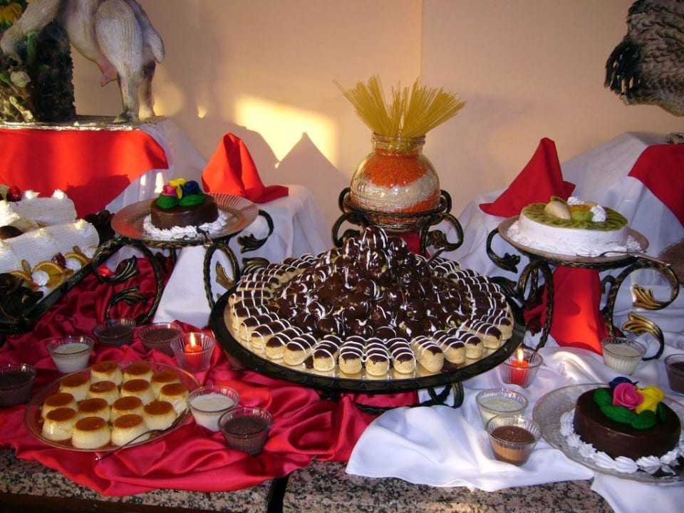 Galabuffet 01 Royal Atlantis Beach Hotel