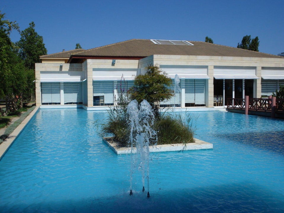 Wasserspiele im Hotelgarten Prinsotel La Dorada