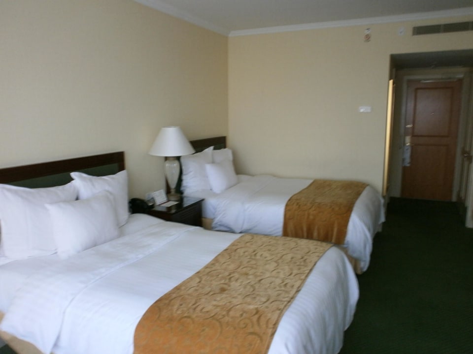 Bett zu gemütlich zum Wachbleiben Copenhagen Marriott Hotel