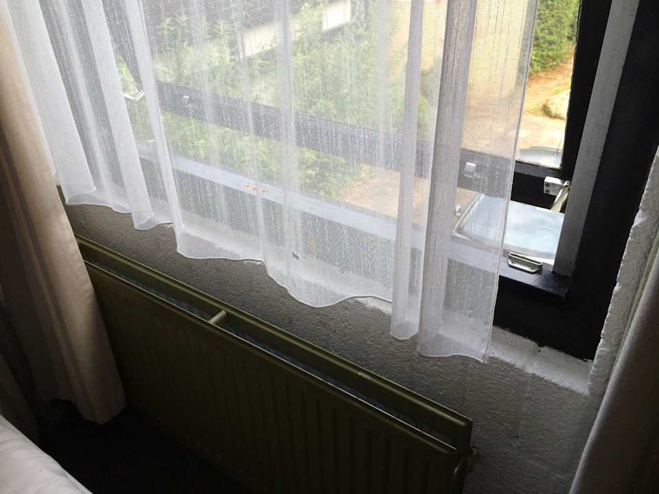 Einzelzimme, alles alt Hotel de Oorsprong