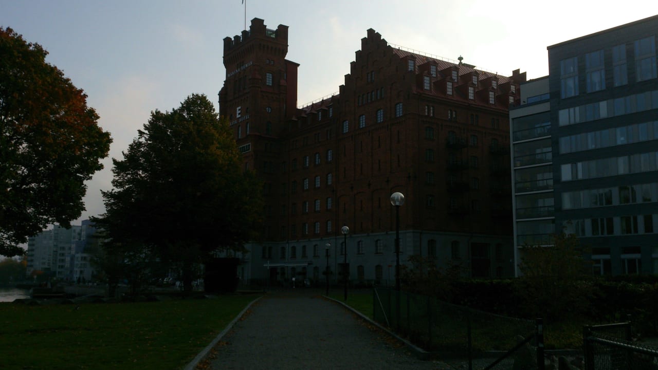 Außenansicht Hotel Elite Marina Tower