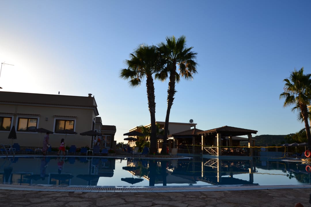 Basen Hotel Zante Village