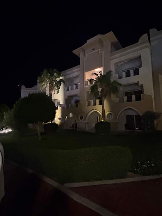 Gartenanlage Serenity Alpha Beach