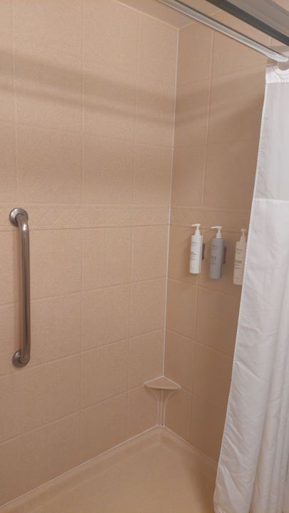 Zimmer Hampton Inn & Suites San Bernardino