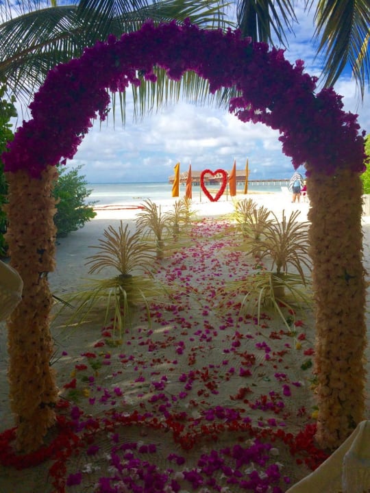 Vorbereitungen für Strandhochzeit  Adaaran Select Hudhuran Fushi - Premium All Inclusive