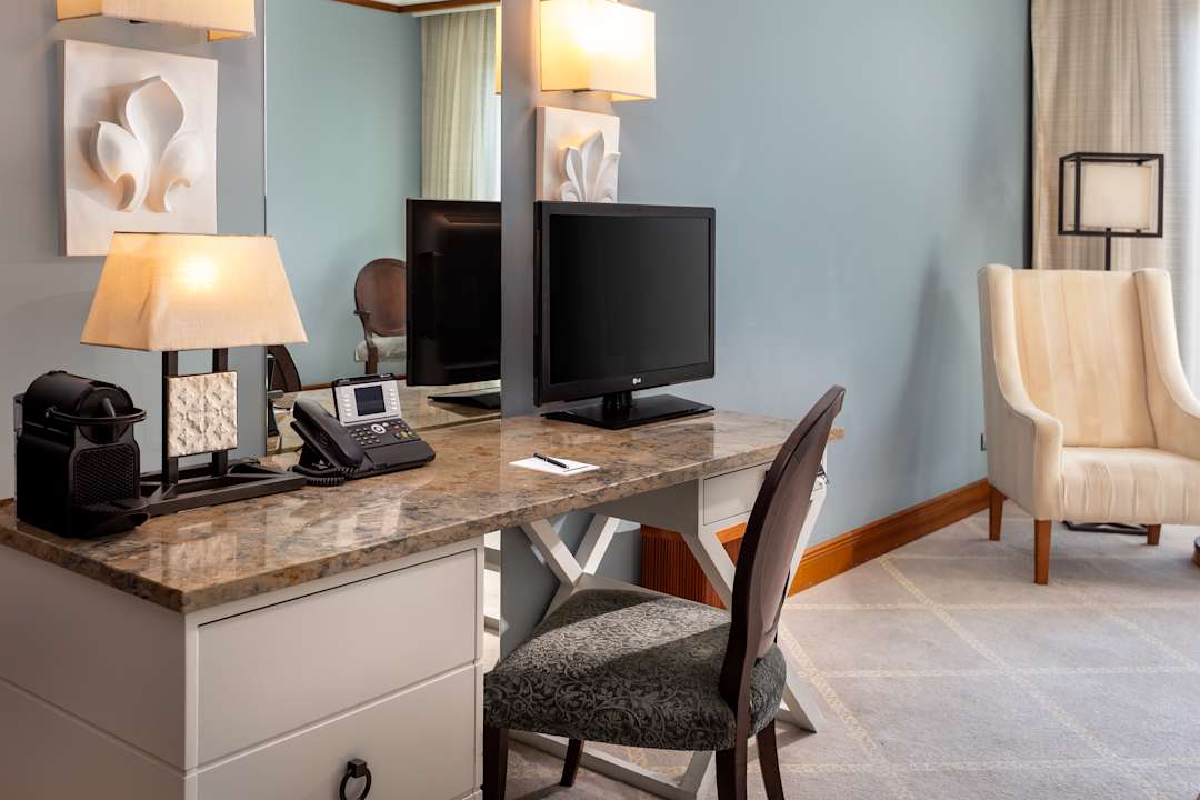 Zimmer Grande Real Villa Italia