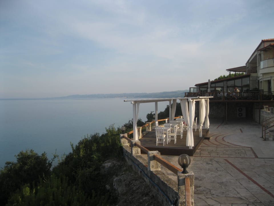 Blick von der Hotelterasse am Abend Blue Bay Halkidiki