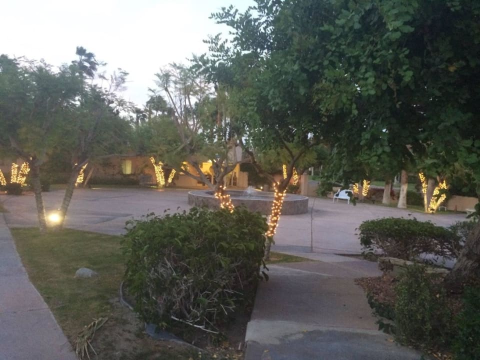 Beleuchtete Anlage Hotel Days Inn Palm Springs