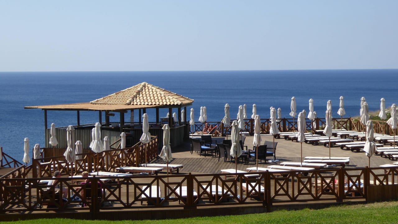Holzterrasse Hotel Kalithea Horizon Royal