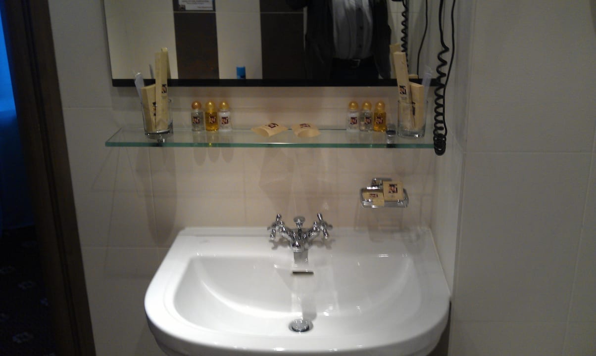 Sauber ok Hotel Lecco