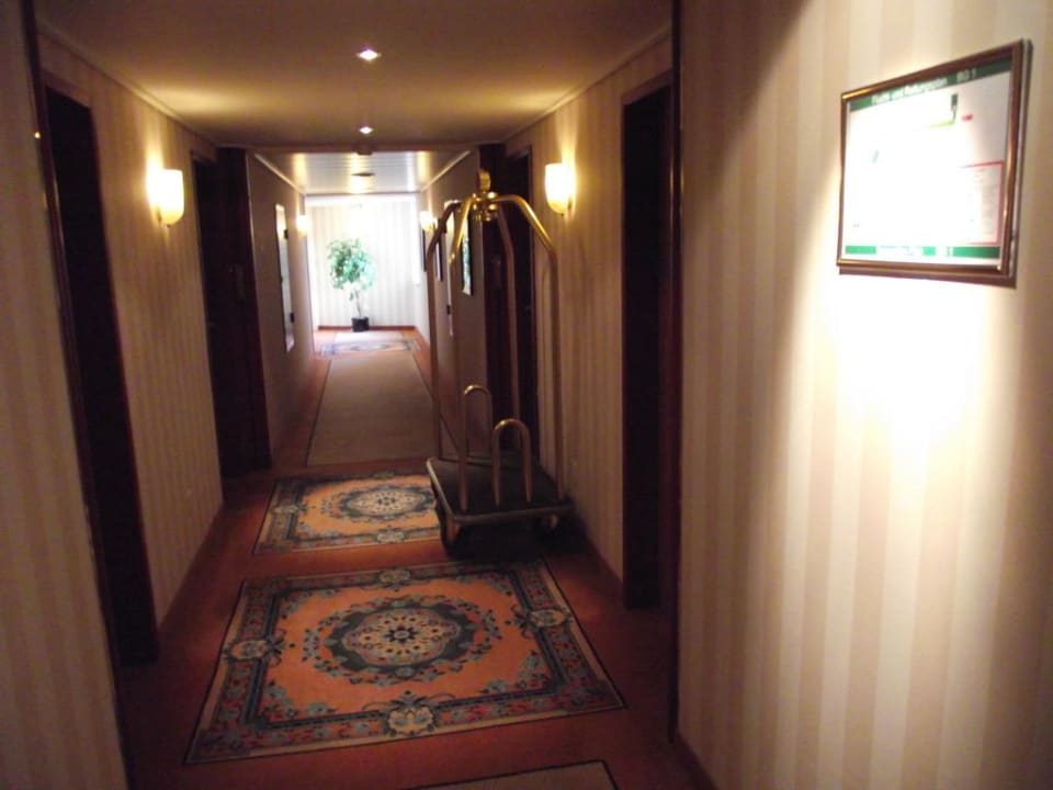 Flur  Maritim Airport Hotel Hannover